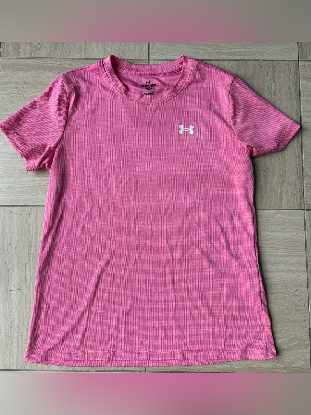 Under Armour Pink Short Sleeve Active Tee - Women’s Size XS